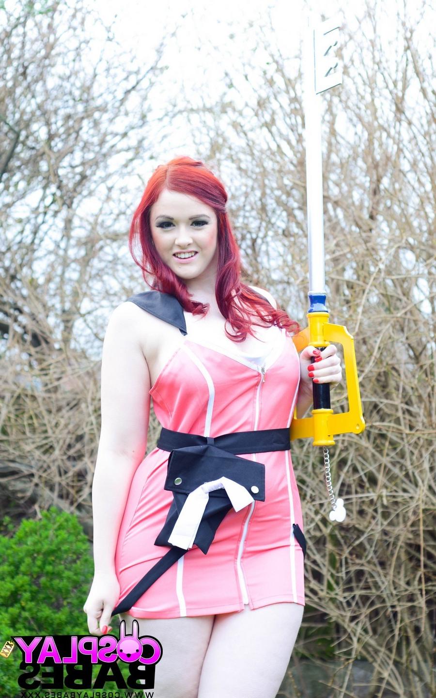 14P Destiny Island Cosplay with Jaye Rose