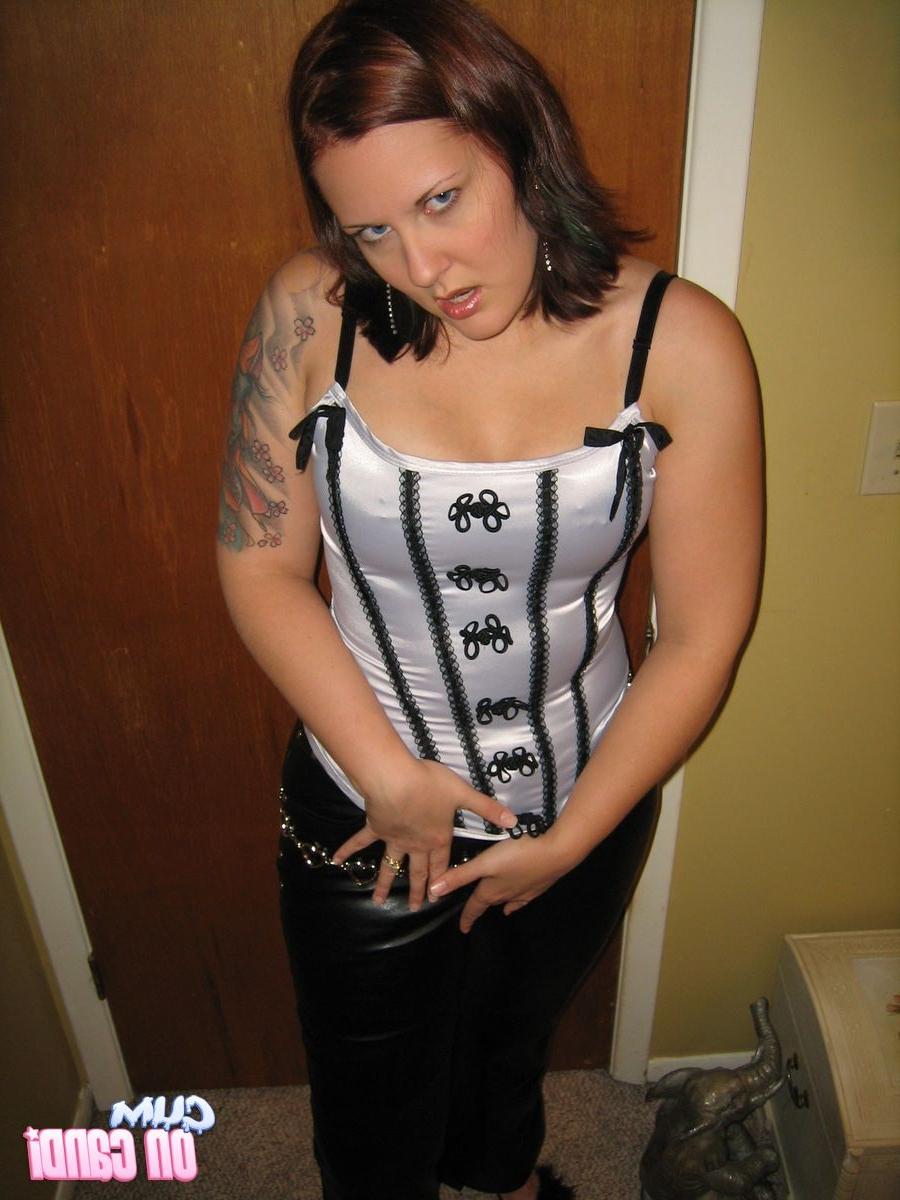16P Horny Candi's Sexy Corset
