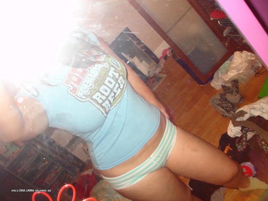 15P Busty asian topless