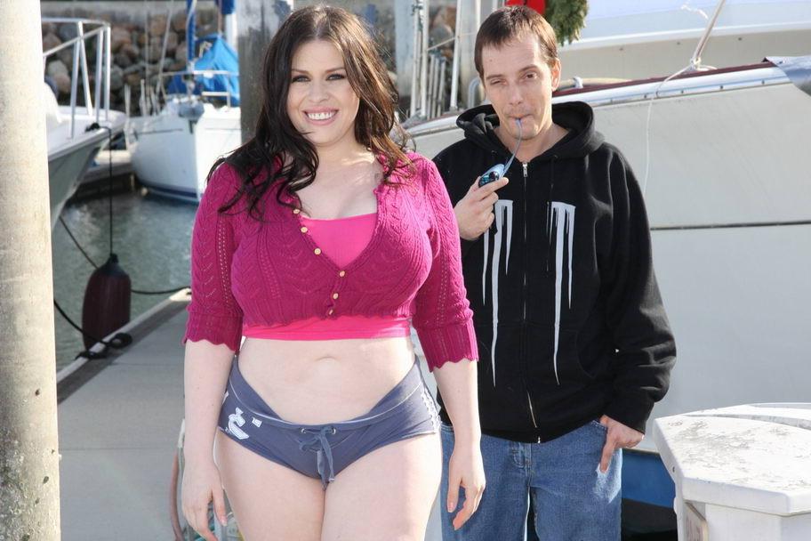16P Bangin' a big girl on the boat