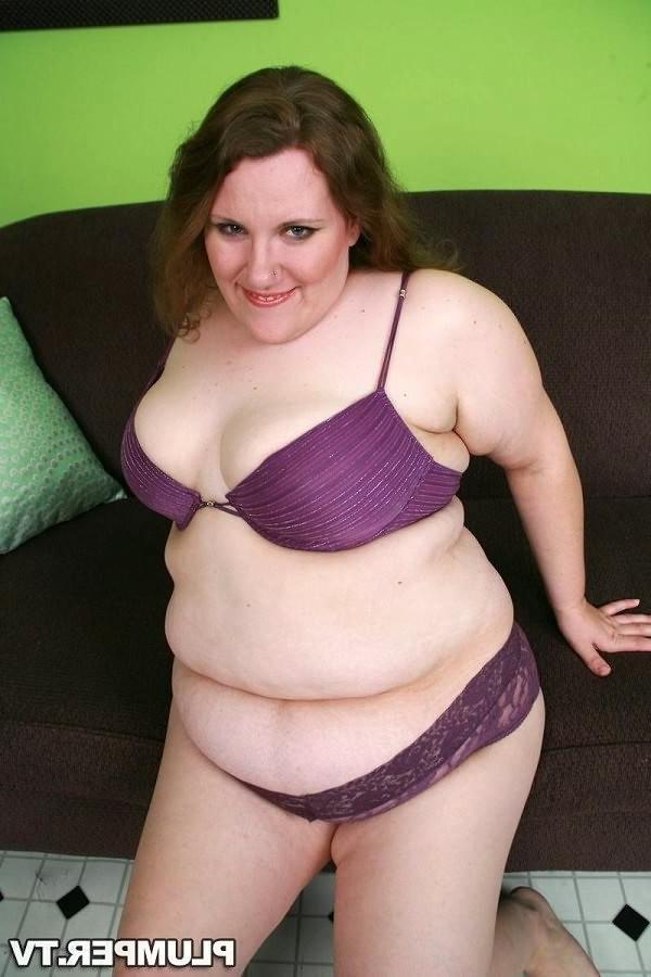 16P Cock hungry fat hottie enjoys interracial sex