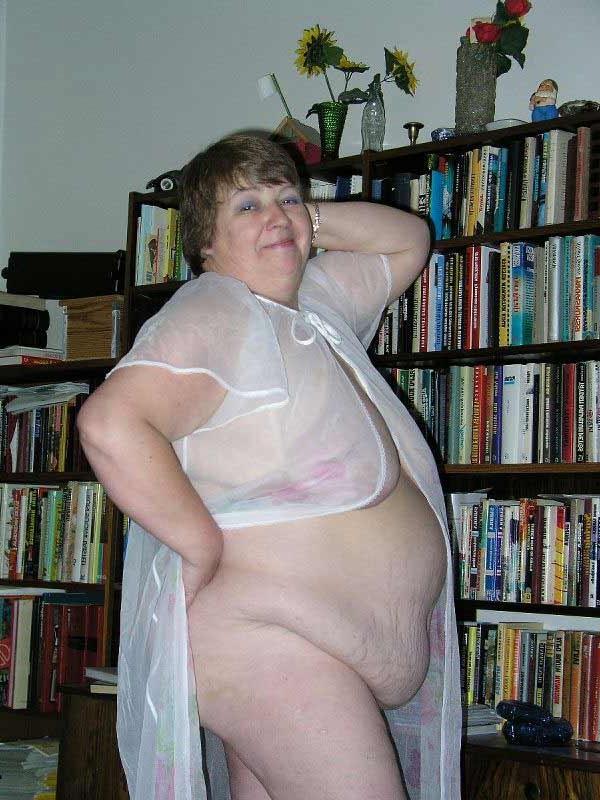 16P Granny Daisy posing and showing her huge fat body and tits