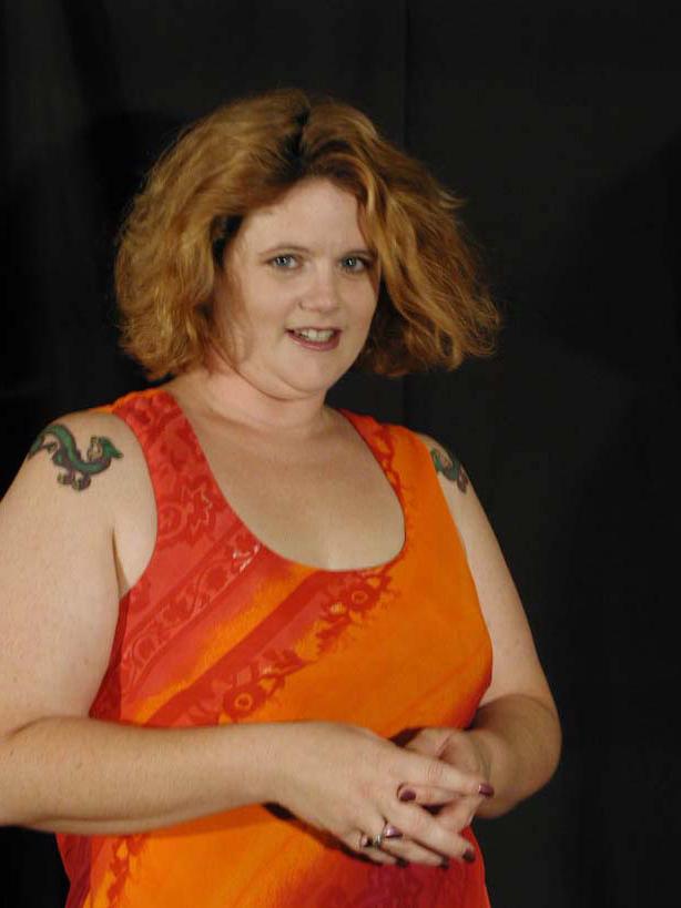 20P Horny mature bbw loves strip teasing and posing in a dress