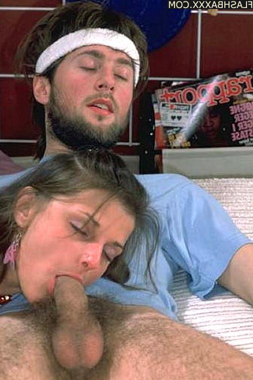 16P Hairy beaver babe gets fucked and a facial in the 1980s