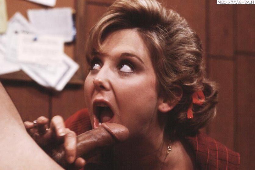 16P Hot babes sucking big cocks in the 1970s