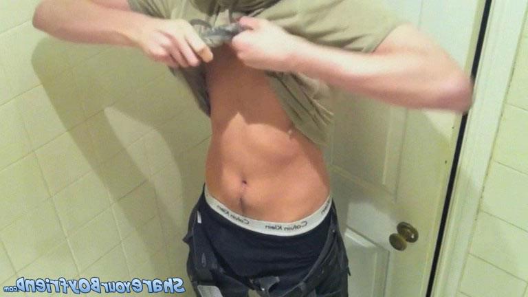 15P Live web cam with big dick boys!