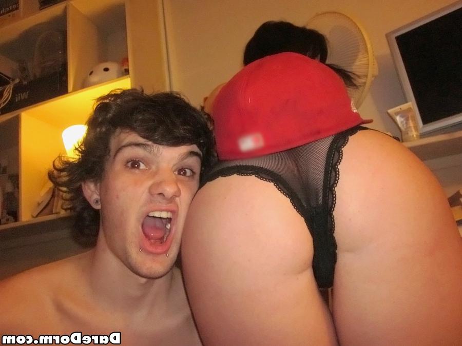 12P Hot sexy college teen makes cash on her dorm room sex webcam