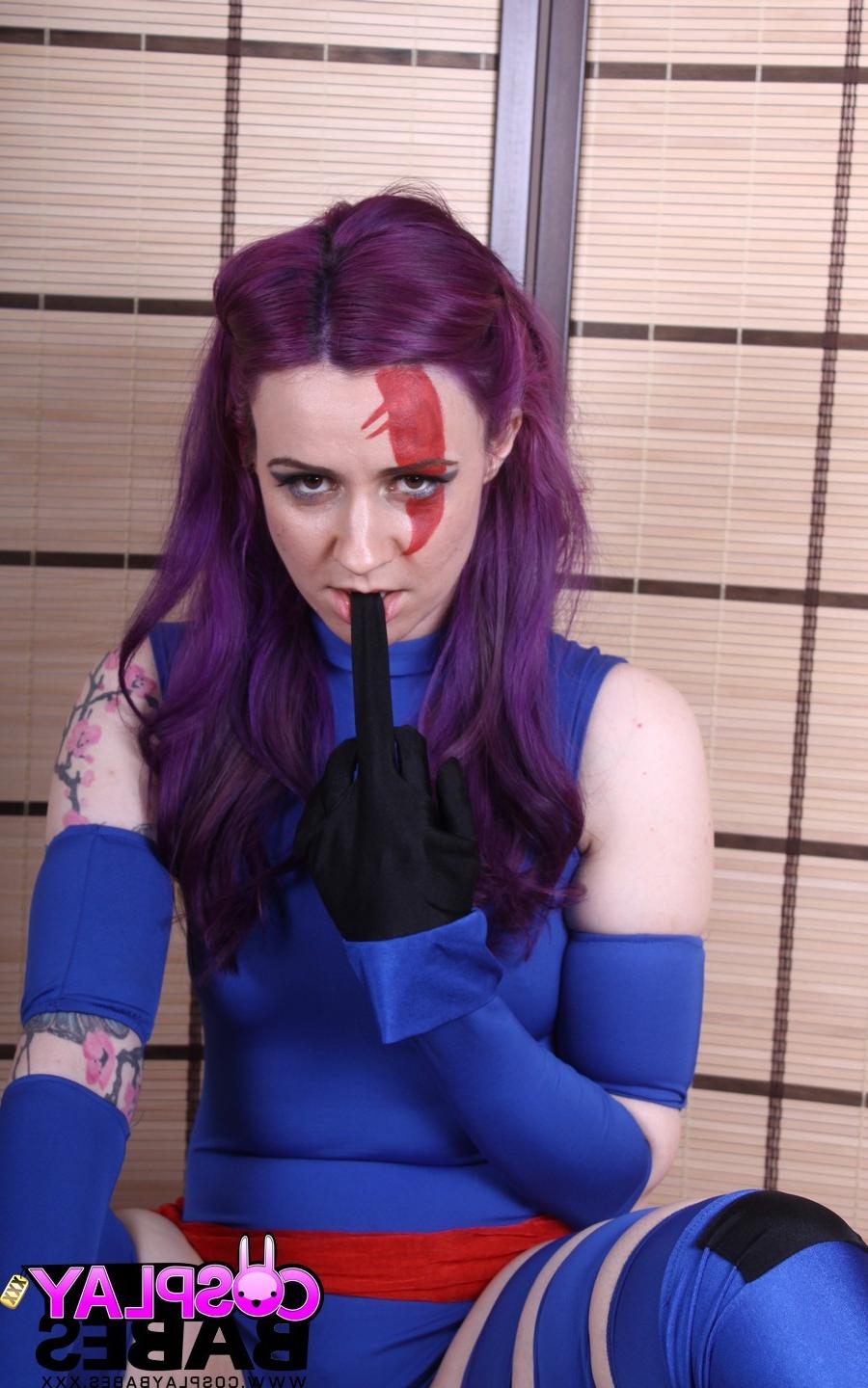 14P Psylocke Cosplay