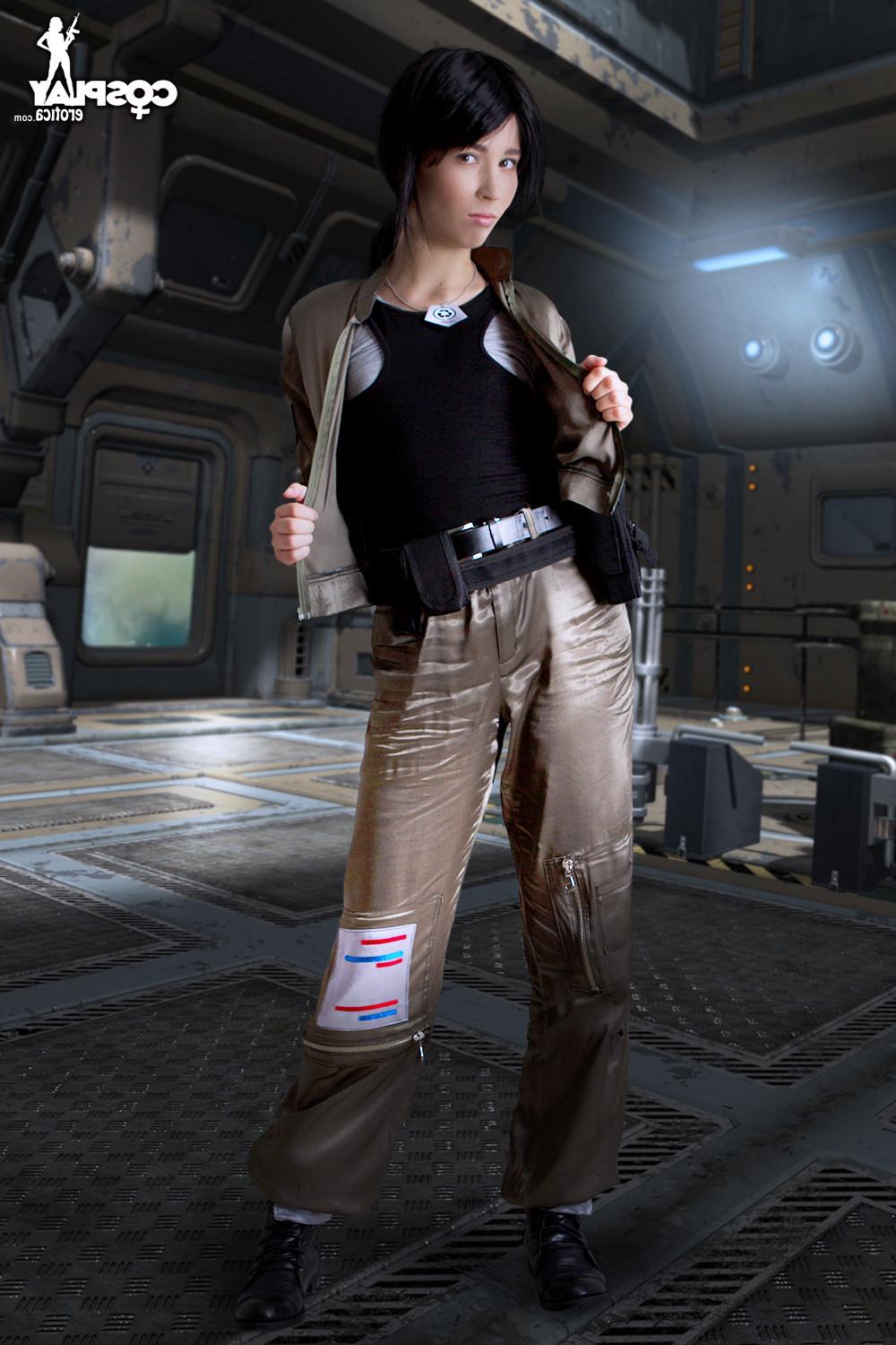 16P Stacy loves Battlestar and dressing as the characters in cosplay makes her horny
