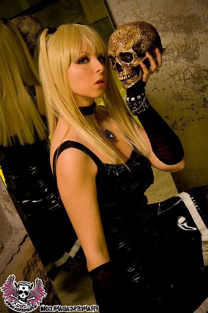 16P Cosplay schoolgirl