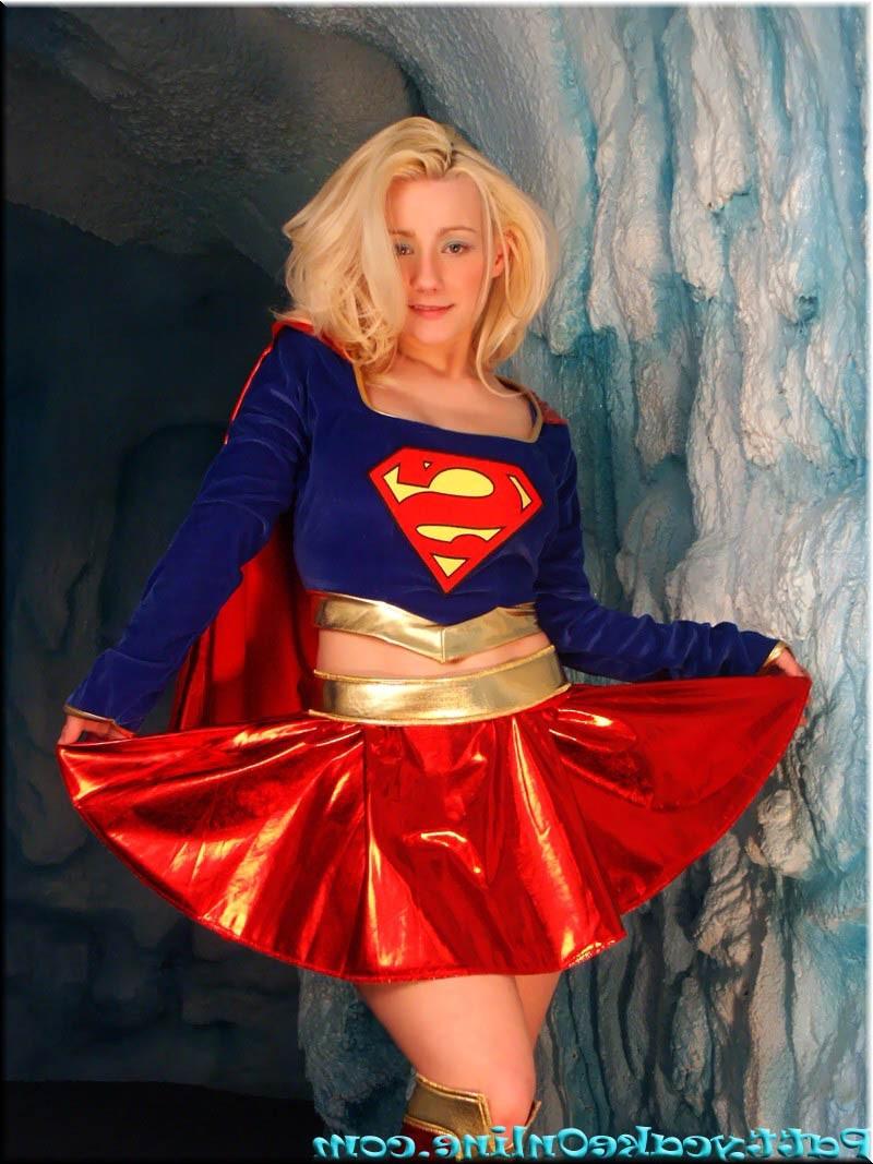 16P Busty teen girl dressed in superwoman uniform