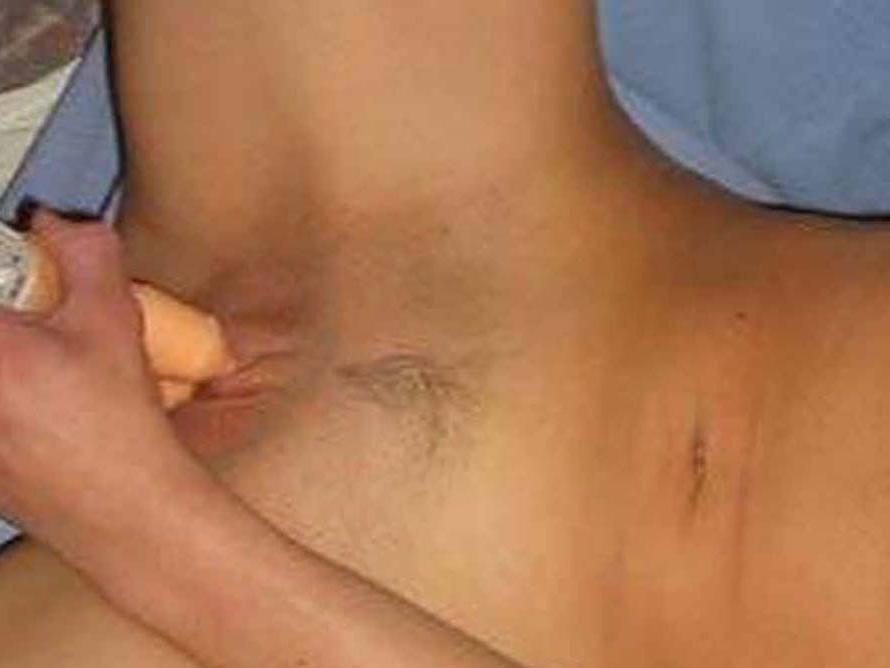 16P Amateur horny pussy-playing GF sucks on a dick