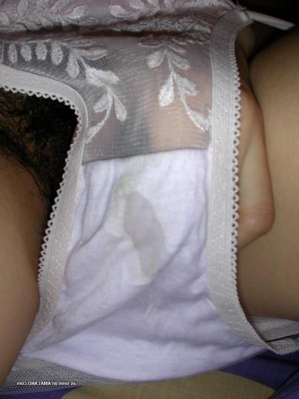 10P Selection of amateur babes pussy-playing for their BFs