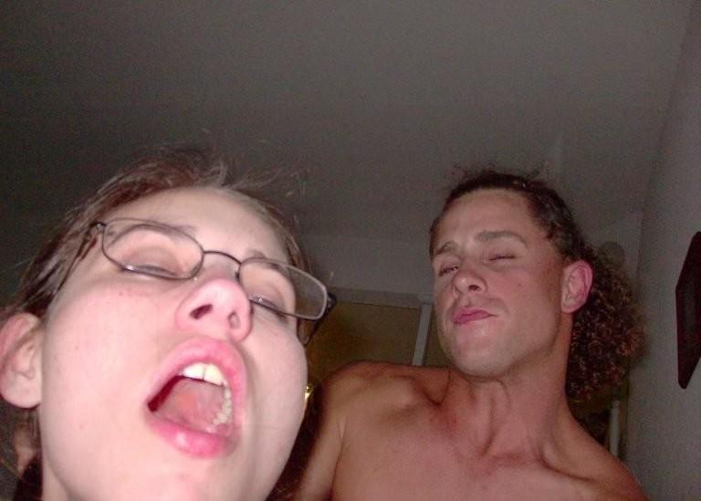 15P Dirty girlfriends get facial cumshots