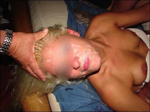 15P Dirty girlfriends get facial cumshots