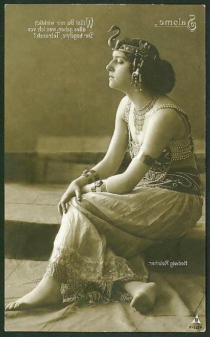 25P Old French postcards 8