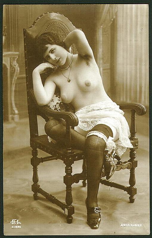 25P Old French postcards 8