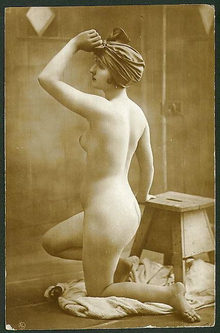 25P Old French postcards 8