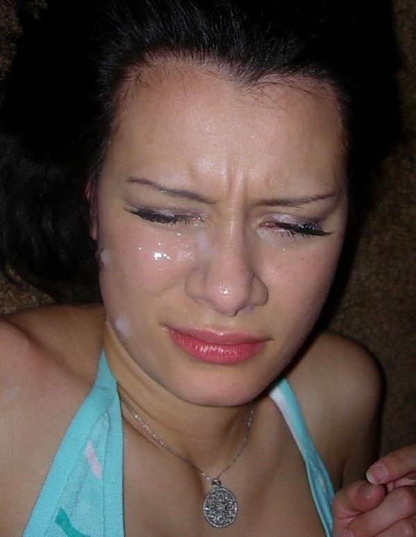 15P Dirty girlfriends get facial cumshots