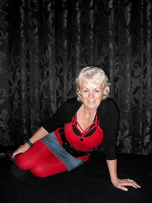 25P My aunt with my 2 eldest niece dirty comments please