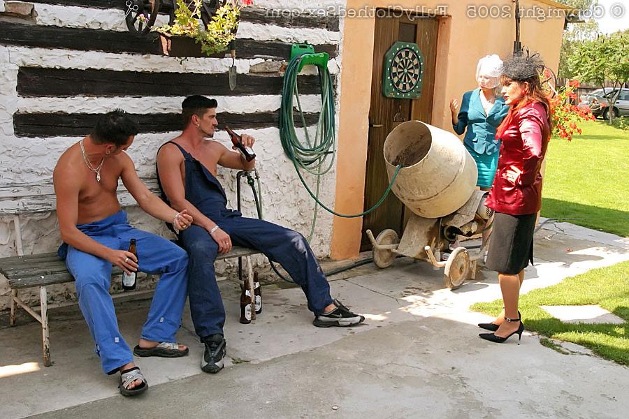16P Fully clothed outdoor group sex