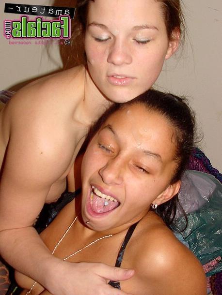 15P Two teenies shares a load of cum
