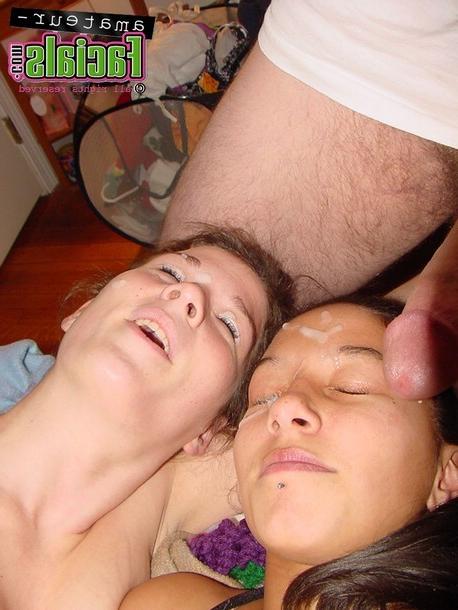 15P Two teenies shares a load of cum