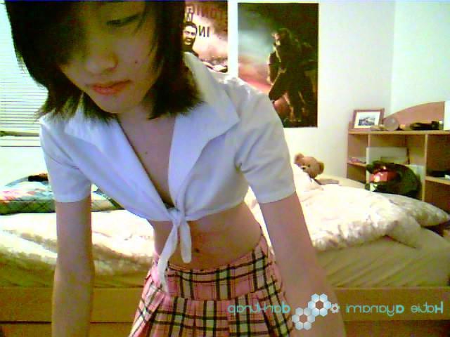 16P Young japanese newhalf schoolgirl