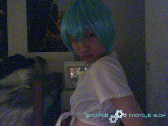 16P Young japanese newhalf camwhore