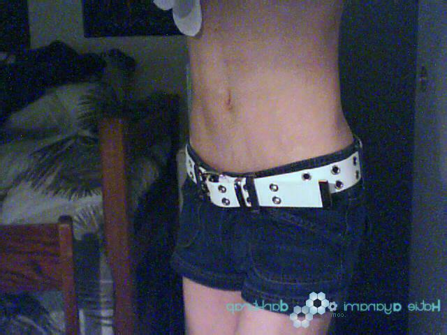 16P Young japanese newhalf camwhore