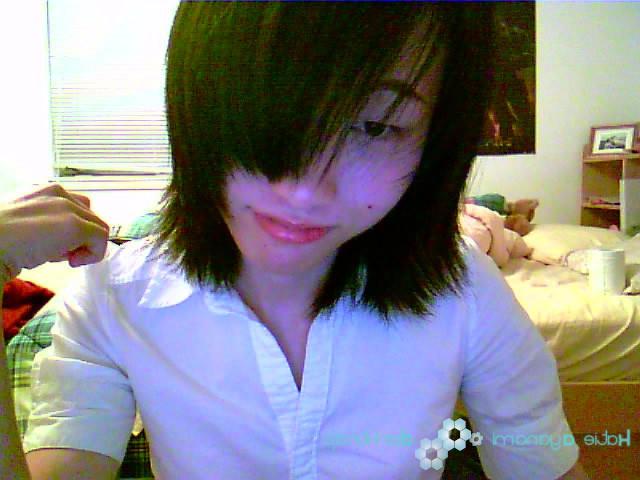 16P Young japanese newhalf camwhore