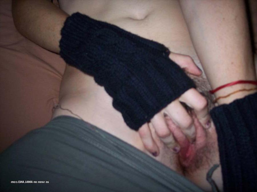 12P Big red sex toy deep inside
