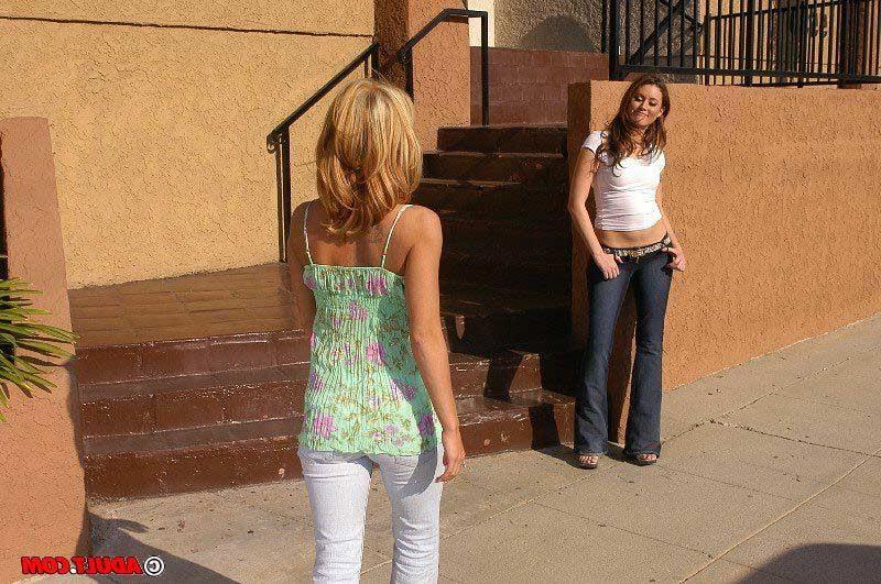 16P Lesbian babes threesome group dildo sex