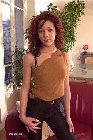 23P Sexy wet sensual redhead