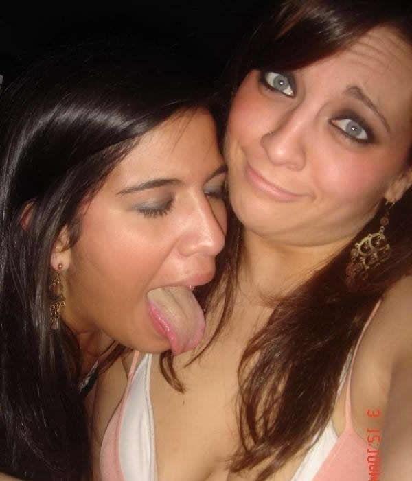 15P Really drunk amateur girlfriends going wild