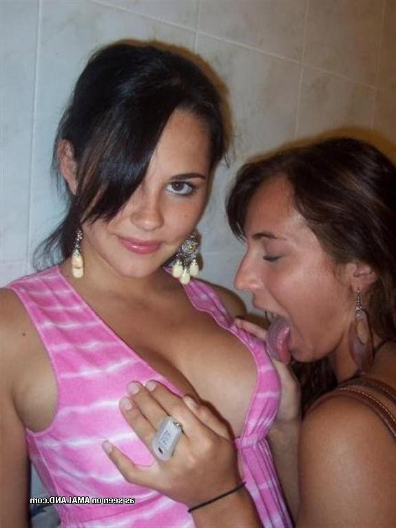 15P Really drunk amateur girlfriends going wild