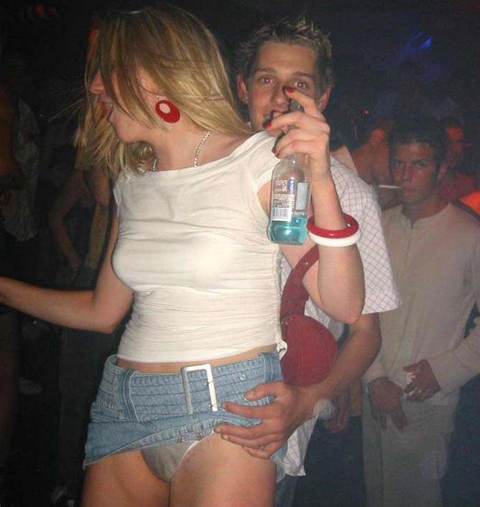 14P Really drunk amateur girlfriends going wild