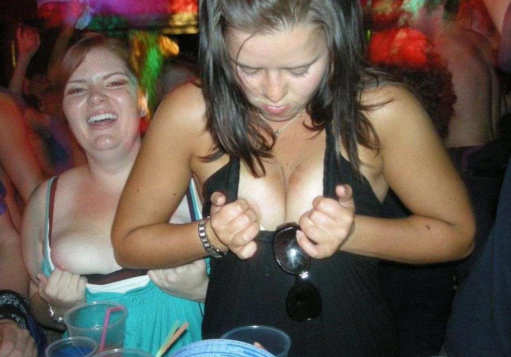 15P Really drunk amateur girls flashing tits