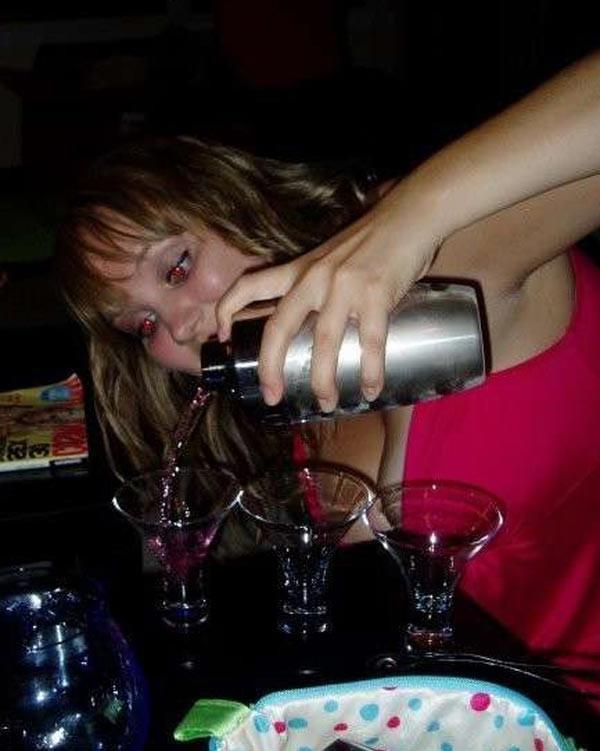 15P Real drunk amateur girlfriends going wild