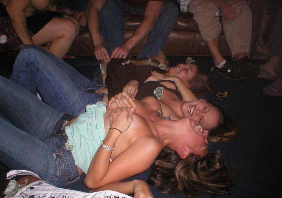 15P Real drunk amateur girlfriends going wild