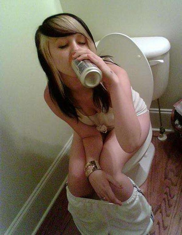 15P Real drunk amateur girlfriends going wild