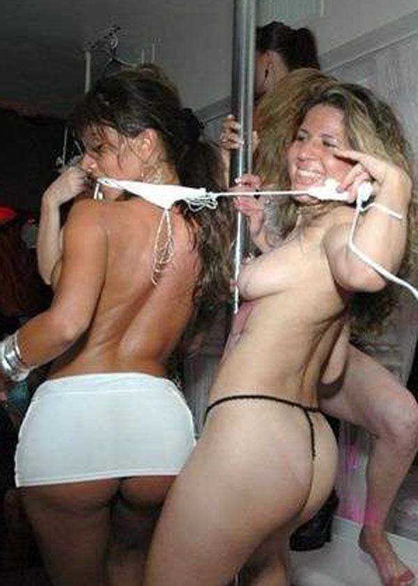 15P Real drunk amateur girls going wild