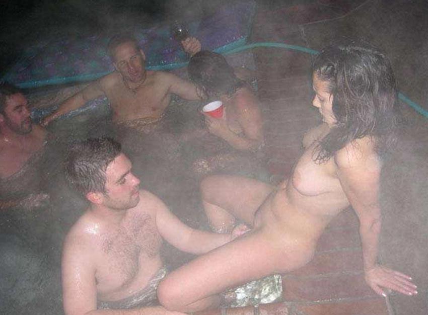 15P Real drunk amateur girls going wild