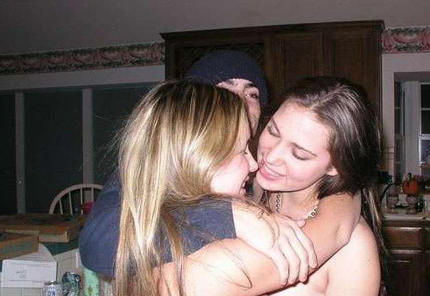 15P Real drunk amateur girls going wild
