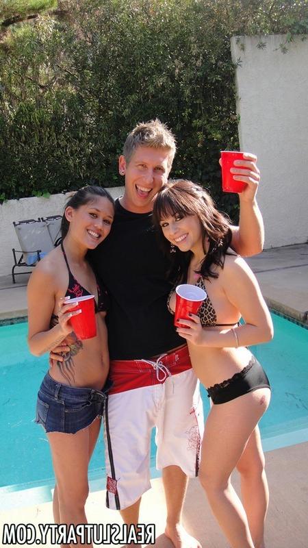 16P Lucky guy get a blowjob from three hot babes at a pool party