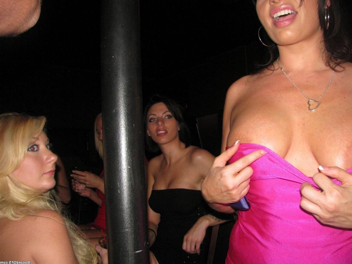 15P Extreme Bachelorette Outting Turns Into A Drunk Cock Sucking Party
