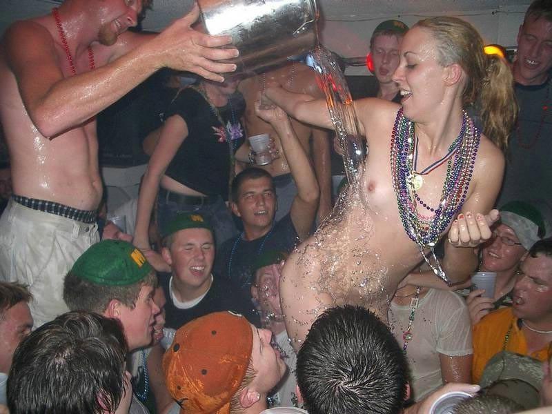 15P Real drunk amateurs getting wild