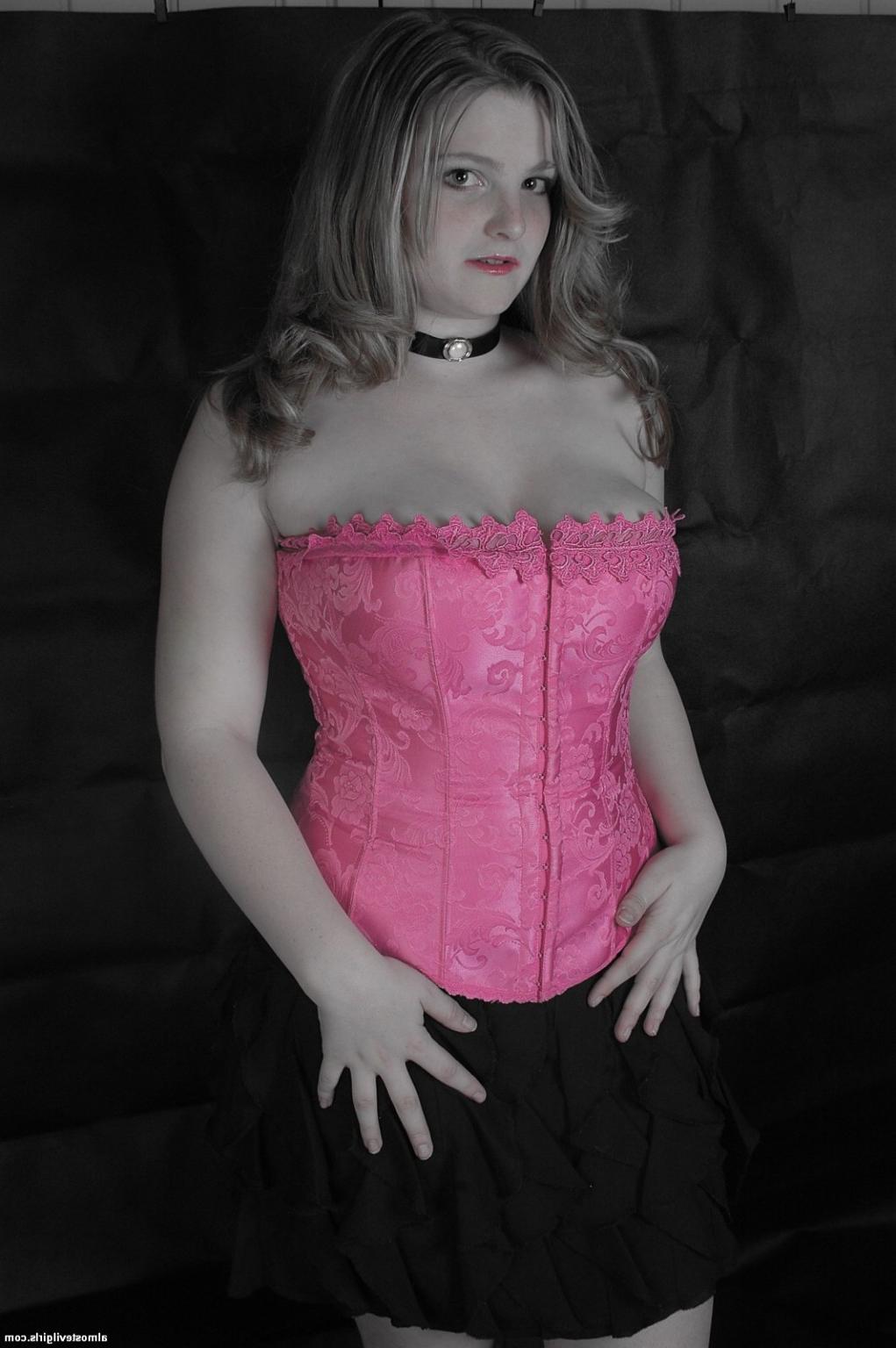 15P Madison looks sexy in a pink corset