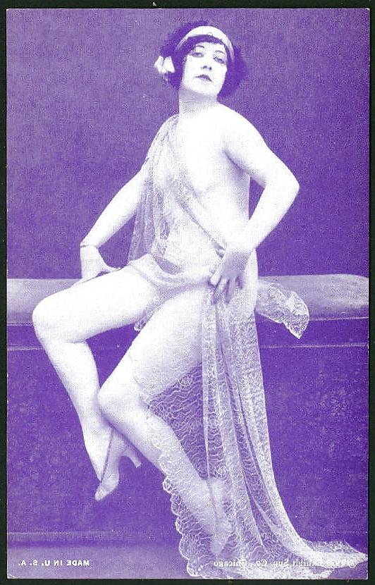 25P Old French postcards 12