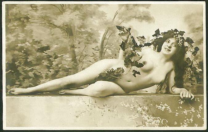 25P Old French postcards 12